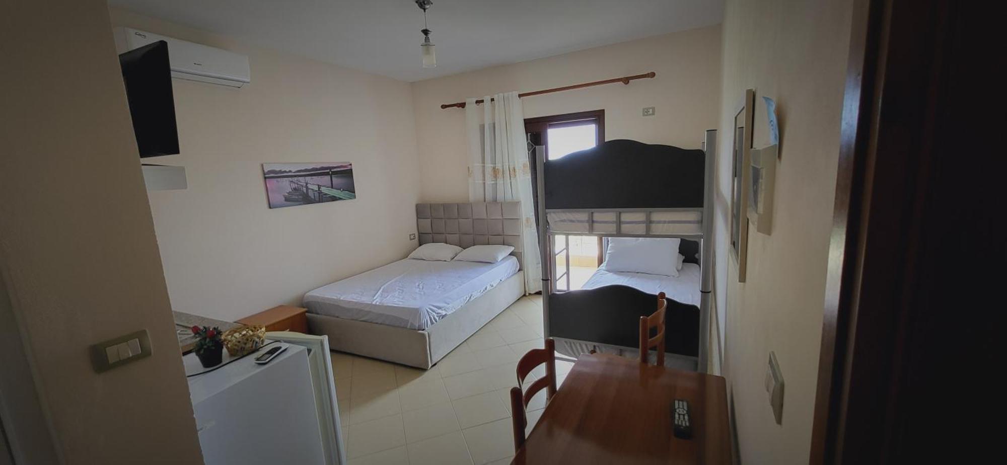 Eglent'S Tourist House Ξενοδοχείο Σαράντα Δωμάτιο φωτογραφία